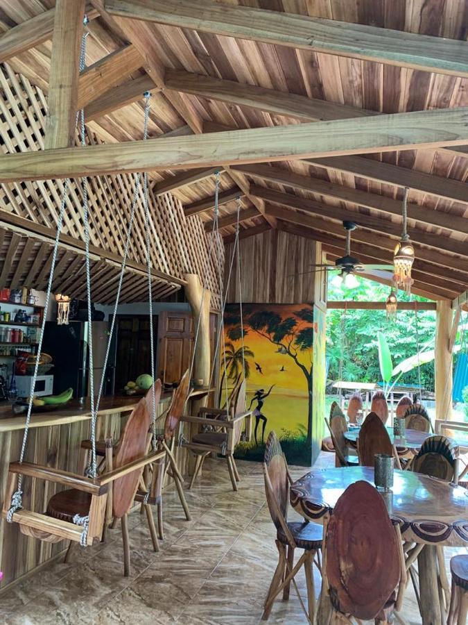 Casa Mambo Bed and Breakfast Cahuita Εξωτερικό φωτογραφία